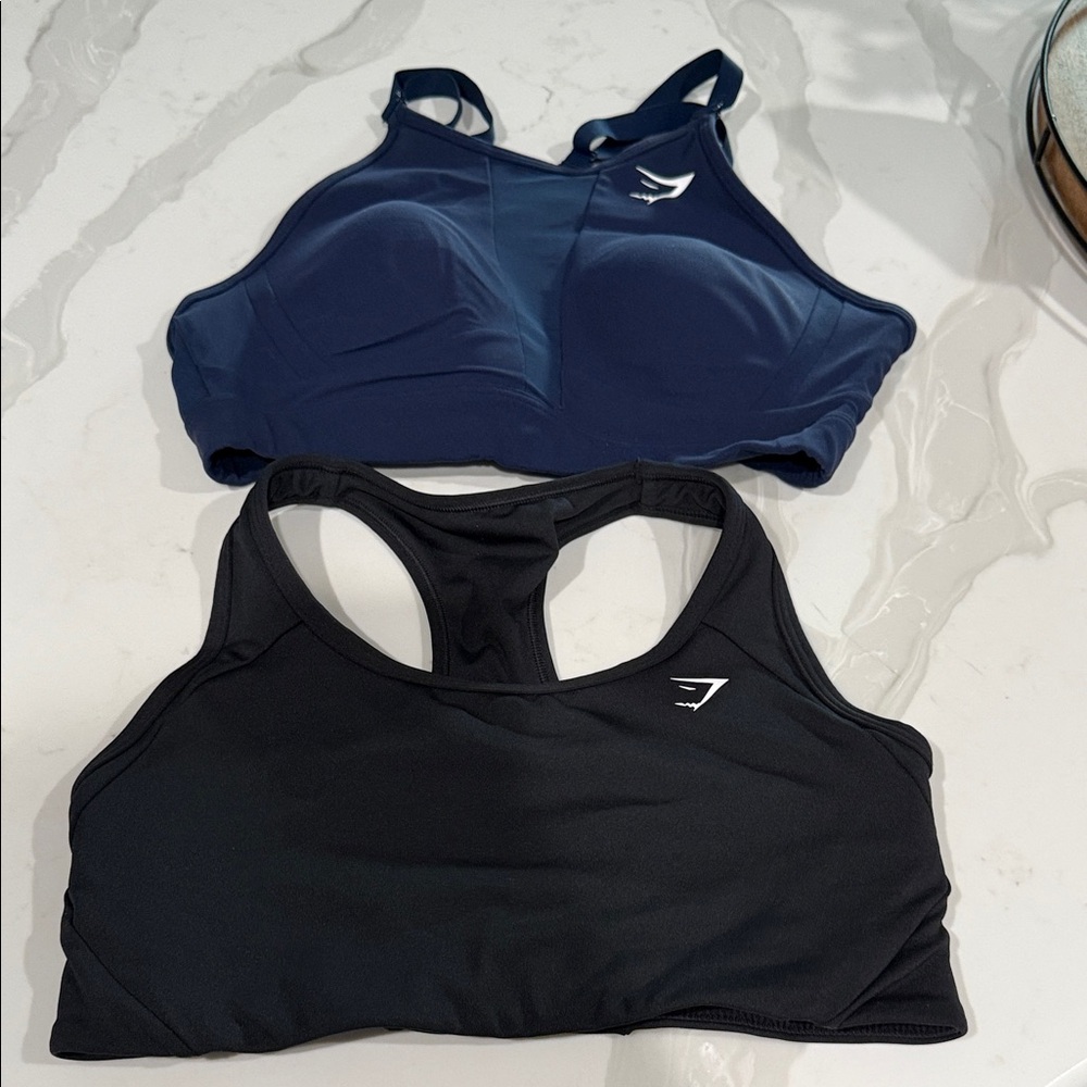 Gymshark bundle Women's Black and Navy Sports Bras NWOT never wore
